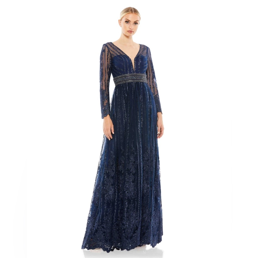 Mac Duggal Long Sleeve Floral Illusion Midnight Navy A Line Gown Size 8 NWT